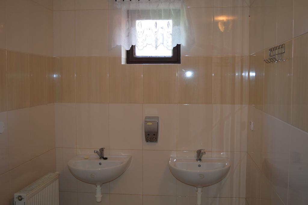 Davi Penzion & Bowling Rožňava Habitación foto